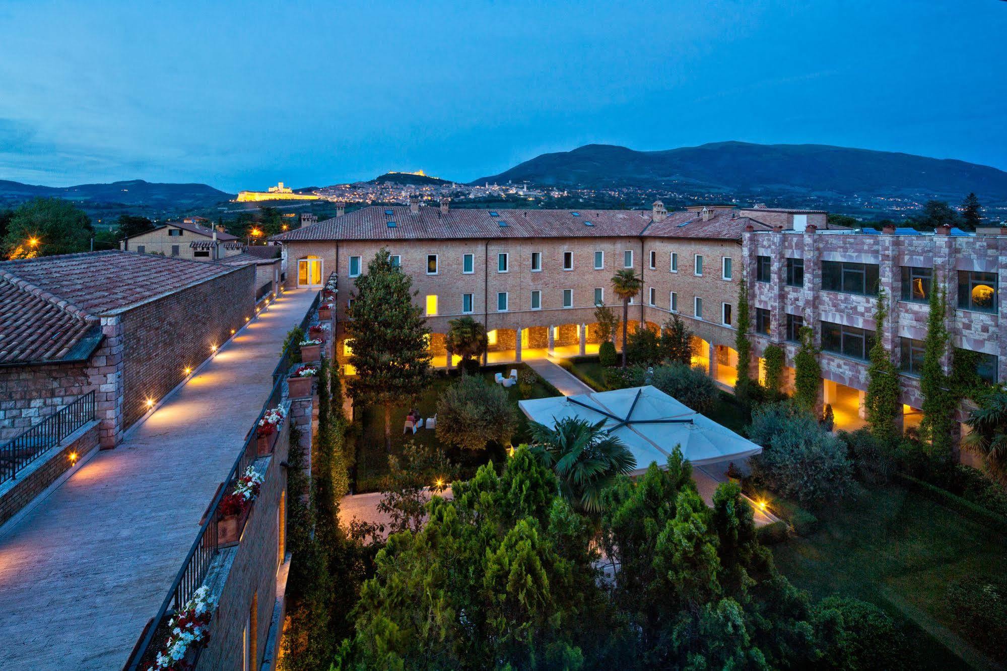 TH Assisi - Hotel Cenacolo Esterno foto